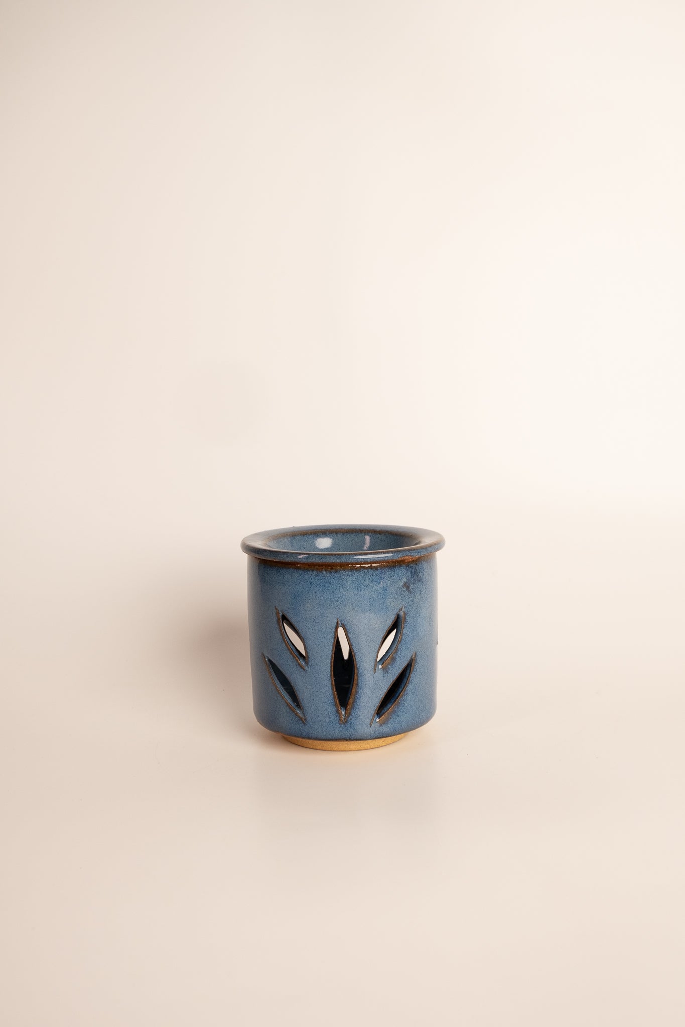 ARC BLOOM DIFFUSER