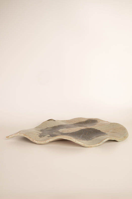 LEAF SERVING PLATE