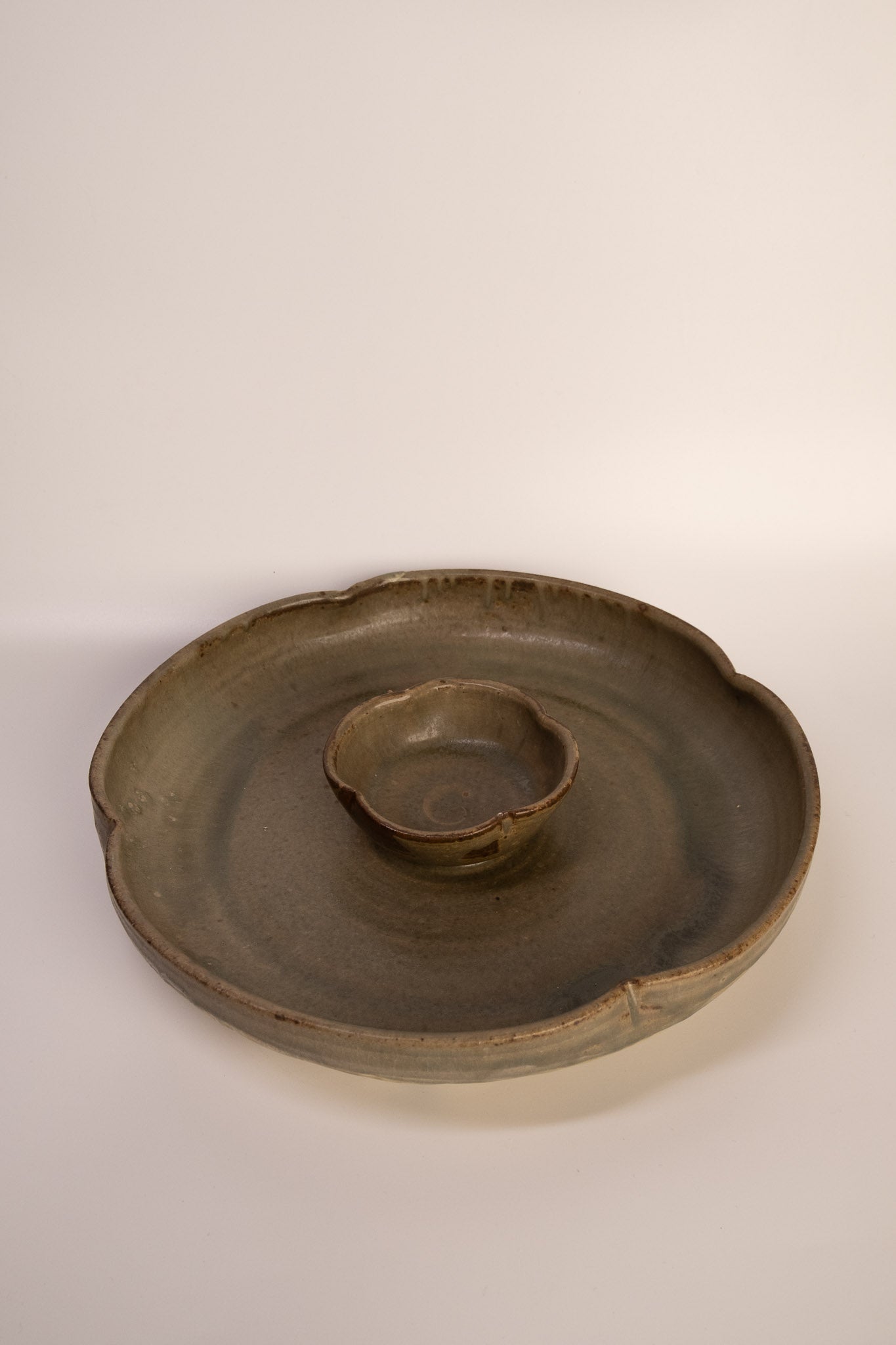 CRUX CHIP AND DIP PLATTER