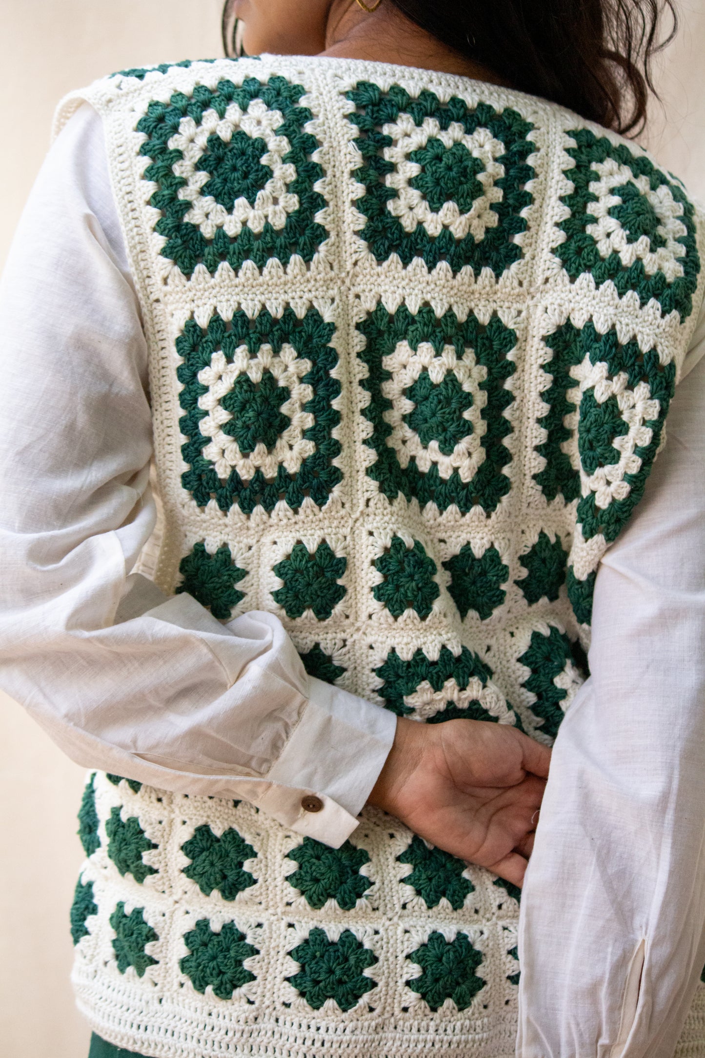 FLOAT CROCHET VEST