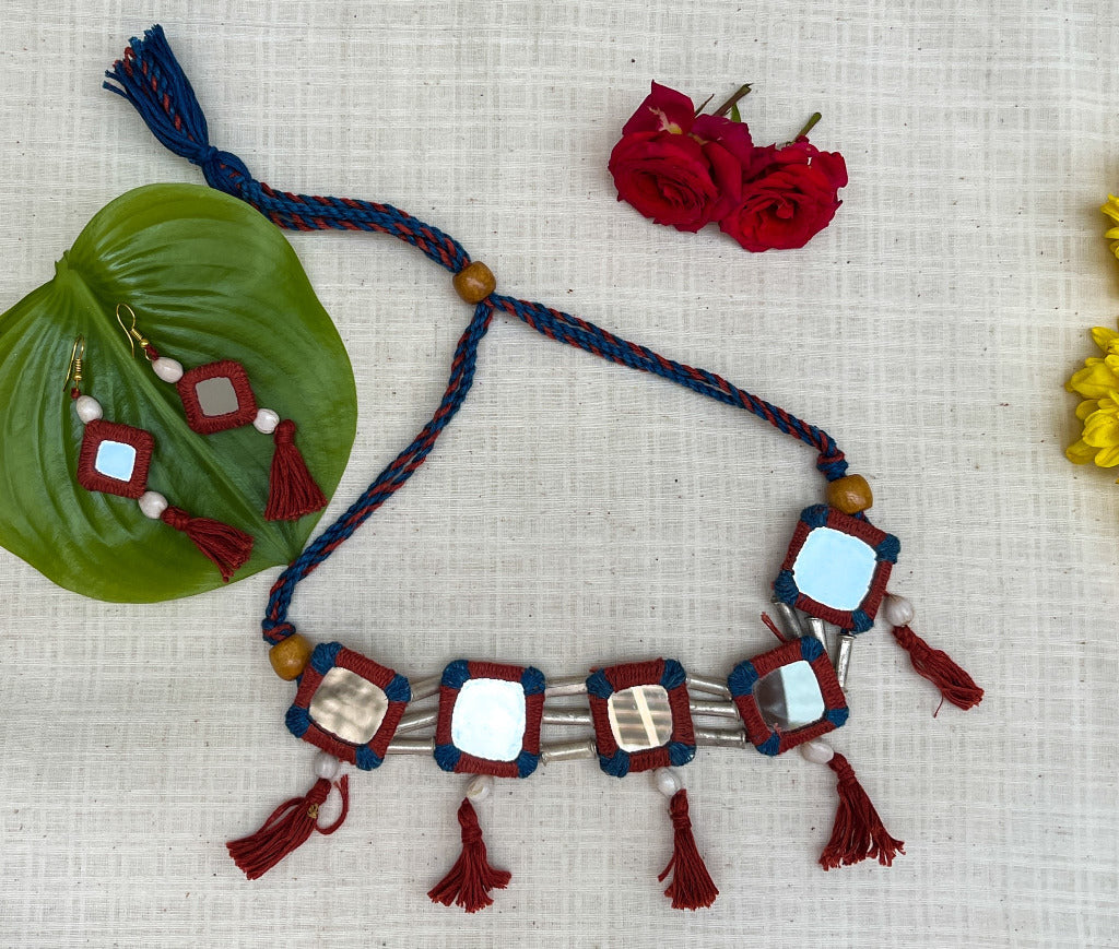 LAMBANI CHOKER WITH EARRINGS