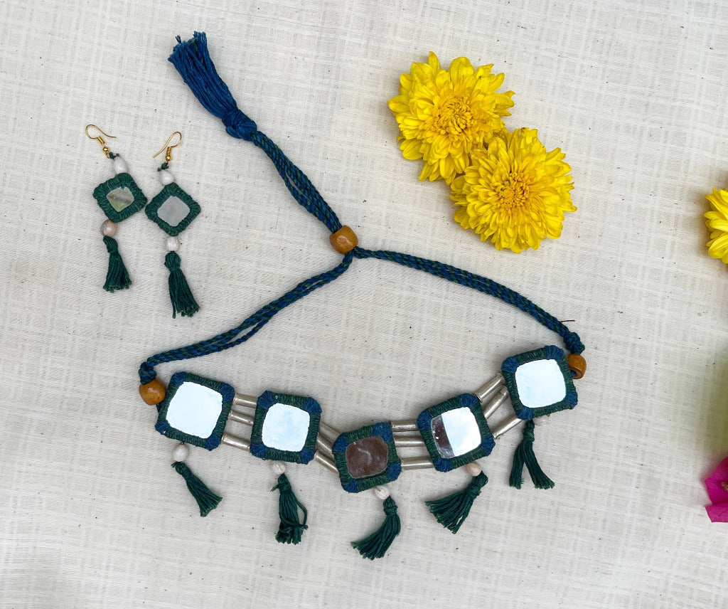LAMBANI CHOKER WITH EARRINGS