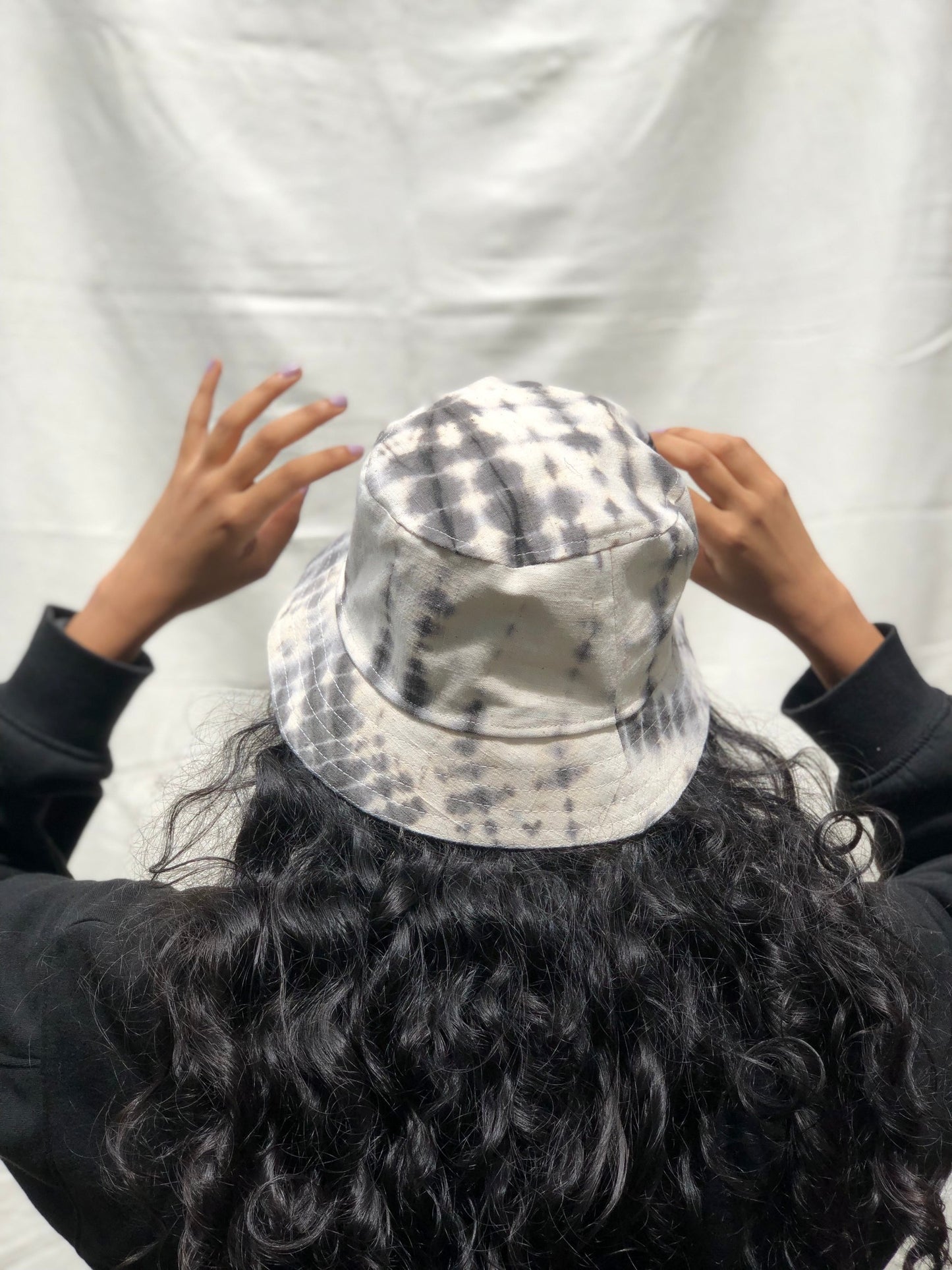 Radial Pebble Grey Bucket Hat