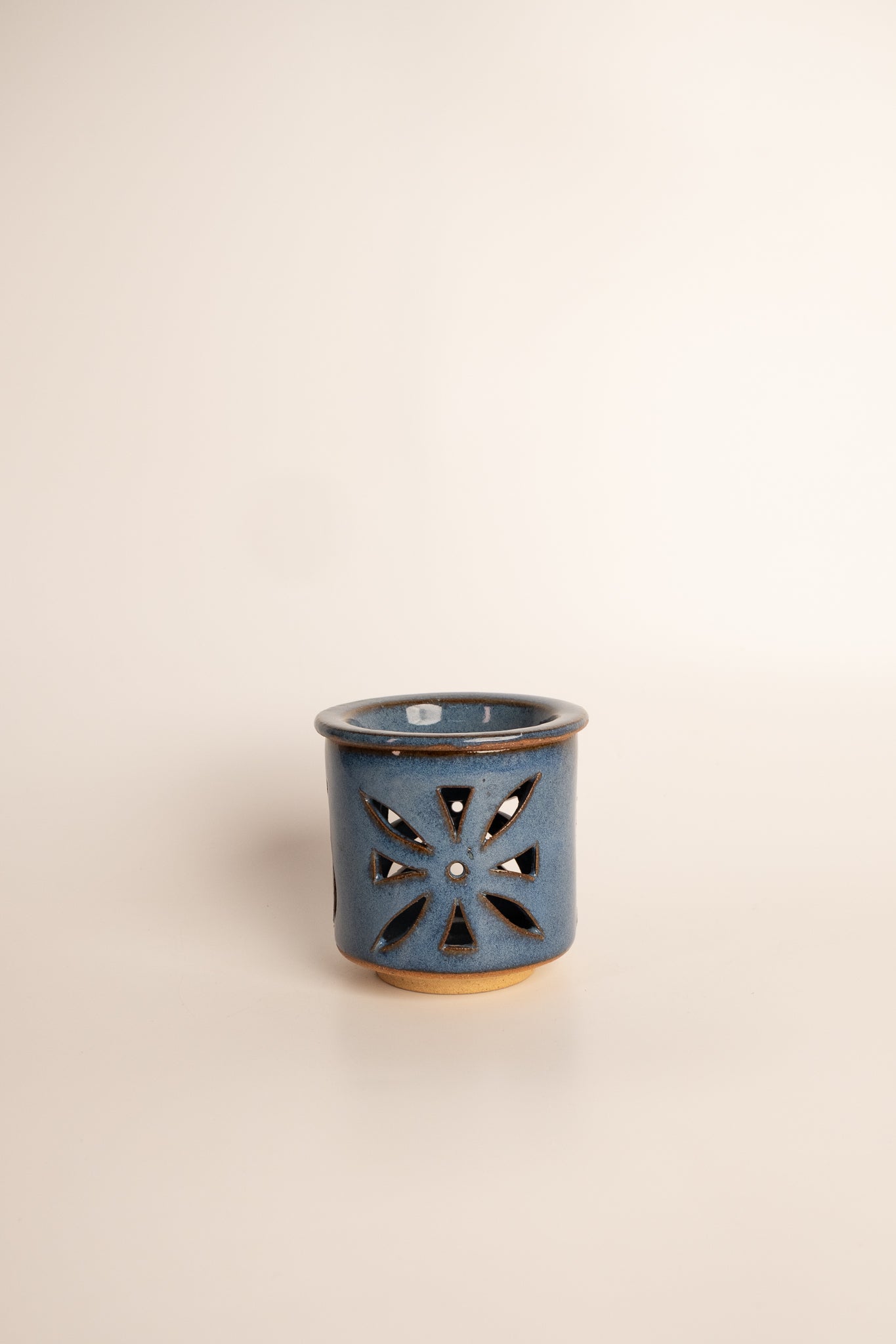 ARC BLOOM DIFFUSER