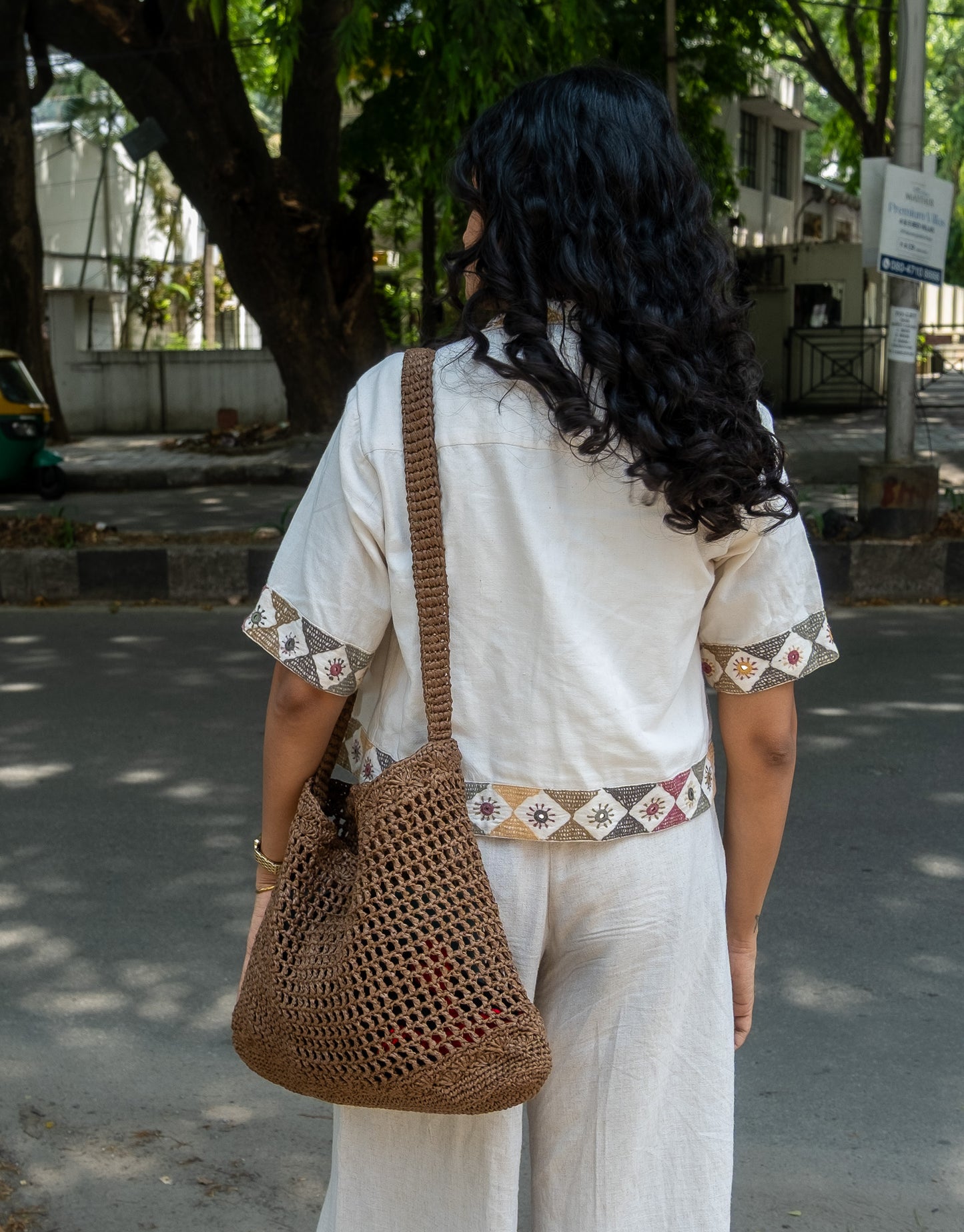 RAFFIA SHELL BAG